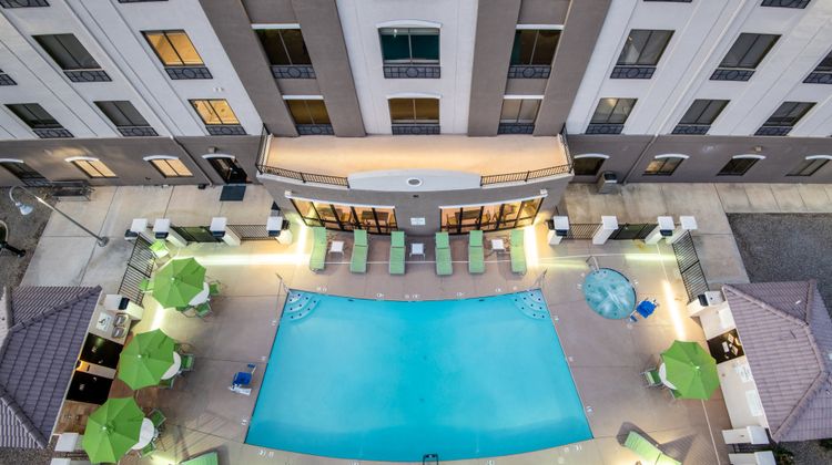Holiday Inn Express & Suites Yuma Pool