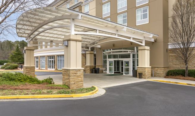Holiday Inn Atlanta-Gas South Arena Area Exterior