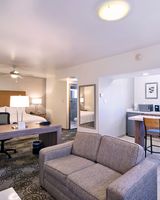 Holiday Inn Hotel & Suites