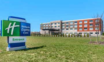 Holiday Inn Express/Stes Southwest I-81