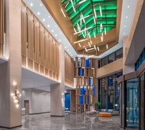 Holiday Inn Express Yizhuang East Lobby