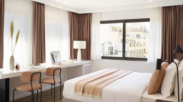<b>The Marblous Athens Room</b>. Images powered by <a href="https://www.leonardoworldwide.com/" title="Leonardo Worldwide" target="_blank">Leonardo</a>.