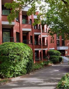 Tante Alma's Bonner Hotel