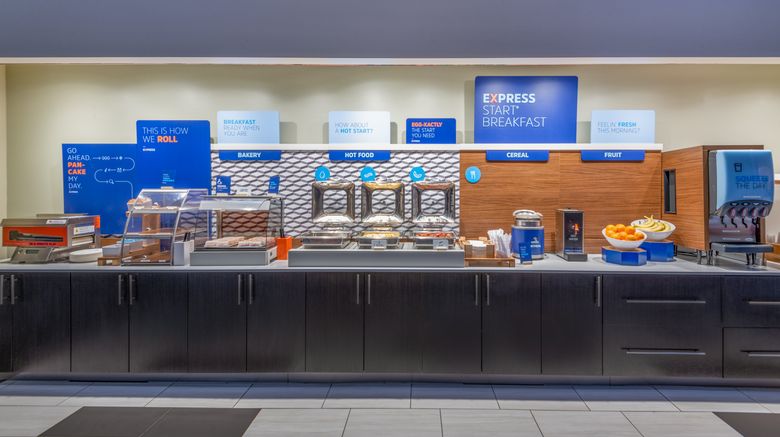 <b>Holiday Inn Express Hotel & Suites Restaurant</b>. Images powered by <a href="https://www.leonardoworldwide.com/" title="Leonardo Worldwide" target="_blank">Leonardo</a>.