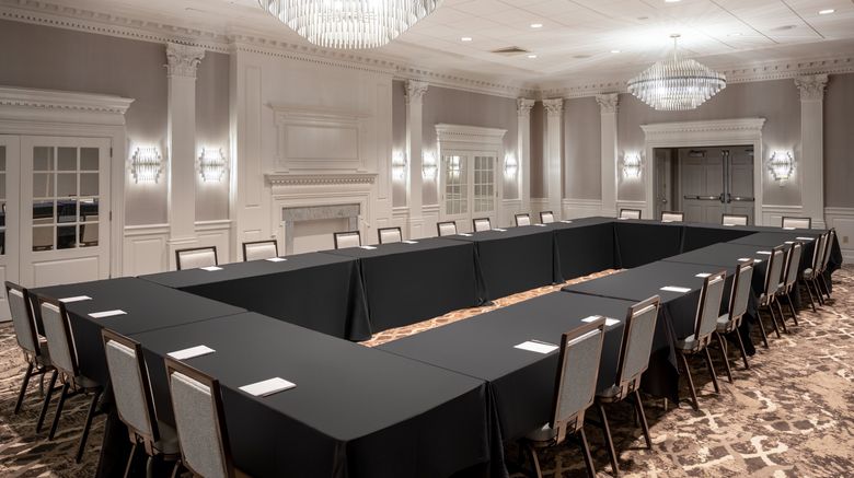 <b>Crowne Plaza-The Desmond Hotel Meeting</b>. Images powered by <a href="https://www.leonardoworldwide.com/" title="Leonardo Worldwide" target="_blank">Leonardo</a>.
