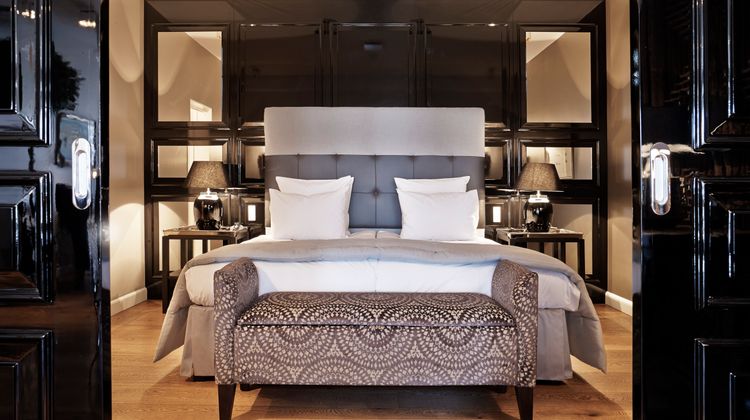 Nimb Hotel Suite