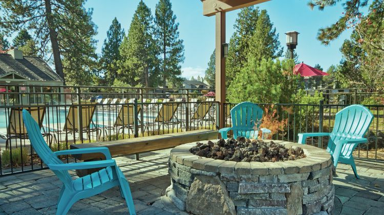 Seventh Mountain Resort Exterior