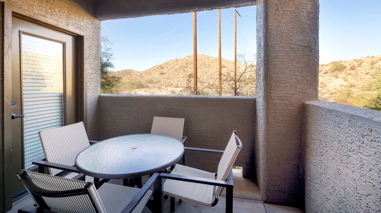 WorldMark Phoenix South Mountain Exterior
