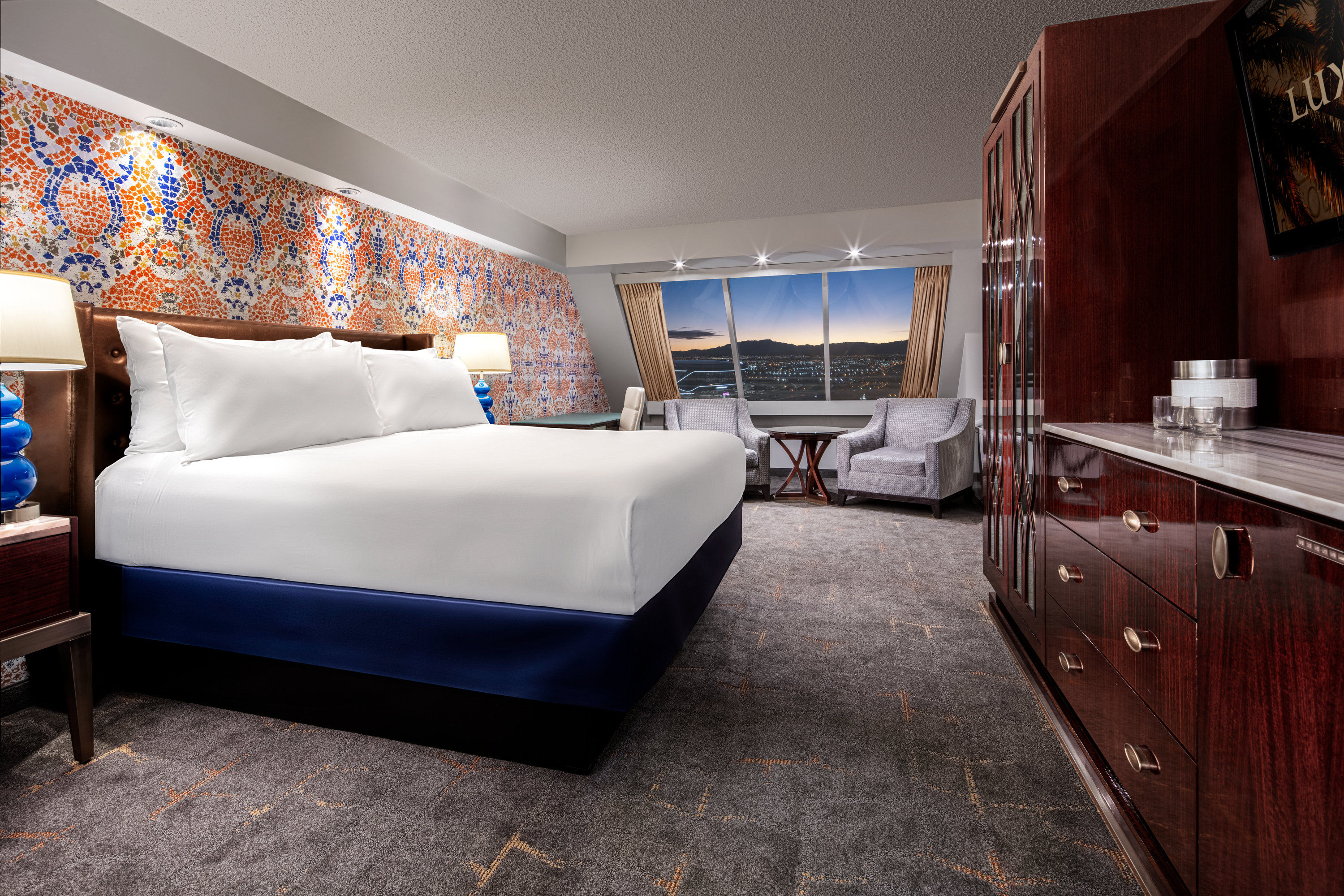 Luxor Hotel Casino Las Vegas NV Hotels First Class Hotels in
