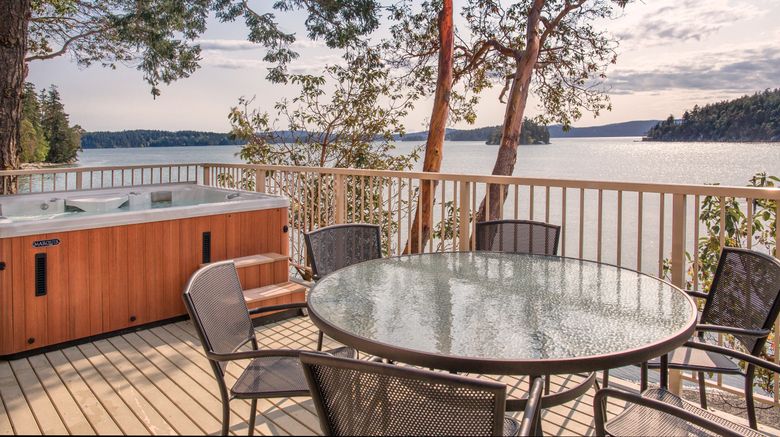 <b>Worldmark Deer Harbor Room</b>. Images powered by <a href="https://www.leonardoworldwide.com/" title="Leonardo Worldwide" target="_blank">Leonardo</a>.