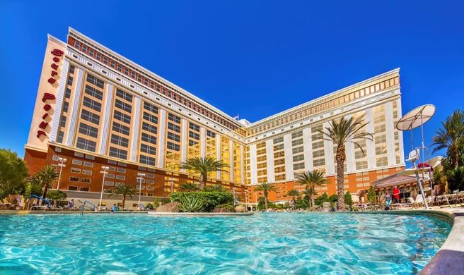 South Point Hotel Exterior