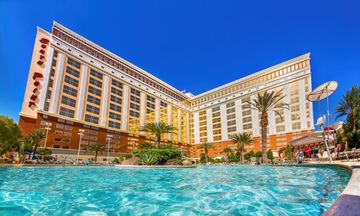South Point Hotel
