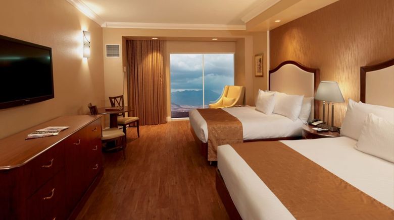 <b>South Point Hotel Room</b>. Images powered by <a href="https://www.leonardoworldwide.com/" title="Leonardo Worldwide" target="_blank">Leonardo</a>.