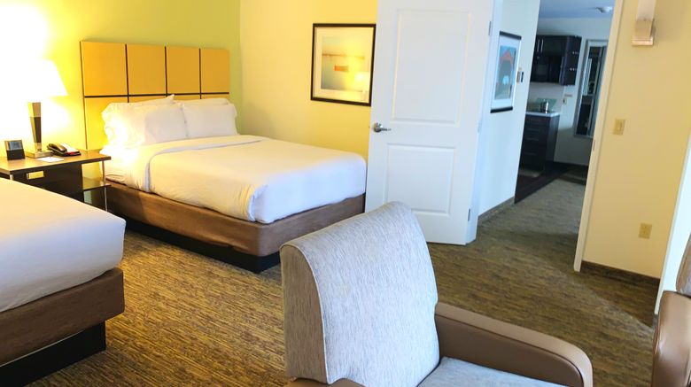 <b>Candlewood Suites Belle Vernon Room</b>. Images powered by <a href="https://www.leonardoworldwide.com/" title="Leonardo Worldwide" target="_blank">Leonardo</a>.