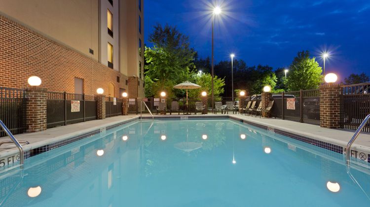 Holiday Inn Express Pool