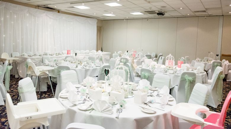 <b>Holiday Inn Leeds-Wakefield Meeting</b>. Images powered by <a href="https://www.leonardoworldwide.com/" title="Leonardo Worldwide" target="_blank">Leonardo</a>.