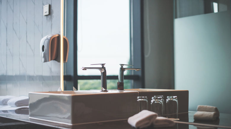 <b>Holiday Inn Express Songjiang Fangta Room</b>. Images powered by <a href="https://www.leonardoworldwide.com/" title="Leonardo Worldwide" target="_blank">Leonardo</a>.