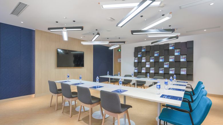 <b>Holiday Inn Express Hangzhou Jiuzhou Meeting</b>. Images powered by <a href="https://www.leonardoworldwide.com/" title="Leonardo Worldwide" target="_blank">Leonardo</a>.