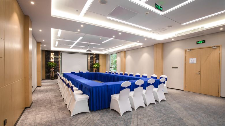 <b>Holiday Inn Express Shanghai Chongming Meeting</b>. Images powered by <a href="https://www.leonardoworldwide.com/" title="Leonardo Worldwide" target="_blank">Leonardo</a>.