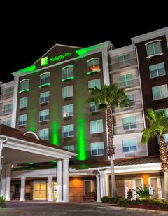Holiday Inn Hotel & Suites