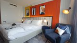 voco Duesseldorf Seestern Room