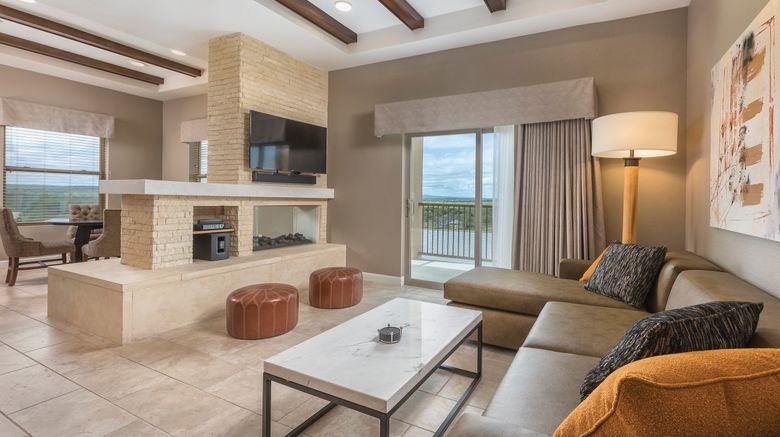 <b>Worldmark Marble Falls Room</b>. Images powered by <a href="https://www.leonardoworldwide.com/" title="Leonardo Worldwide" target="_blank">Leonardo</a>.