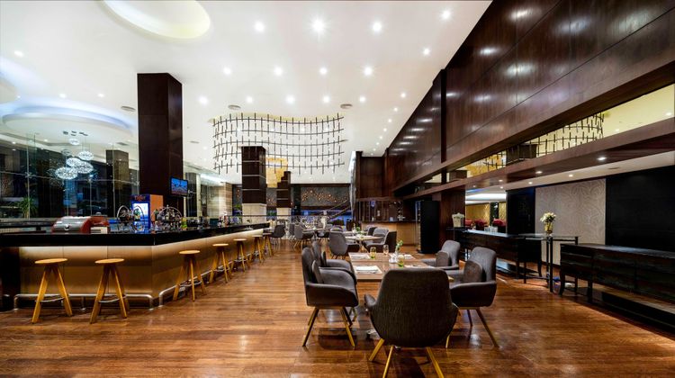 Swiss-Belhotel Harbour Bay Restaurant