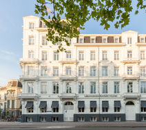 Leonardo Hotel Amsterdam Museum Quarter Exterior