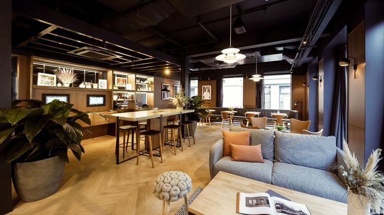 <b>Wilde Aparthotels by Staycity Lobby</b>. Images powered by <a href="https://www.leonardoworldwide.com/" title="Leonardo Worldwide" target="_blank">Leonardo</a>.