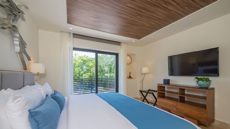 <b>Naay Tulum Curamoria Collection Suite</b>. Images powered by <a href="https://www.leonardoworldwide.com/" title="Leonardo Worldwide" target="_blank">Leonardo</a>.