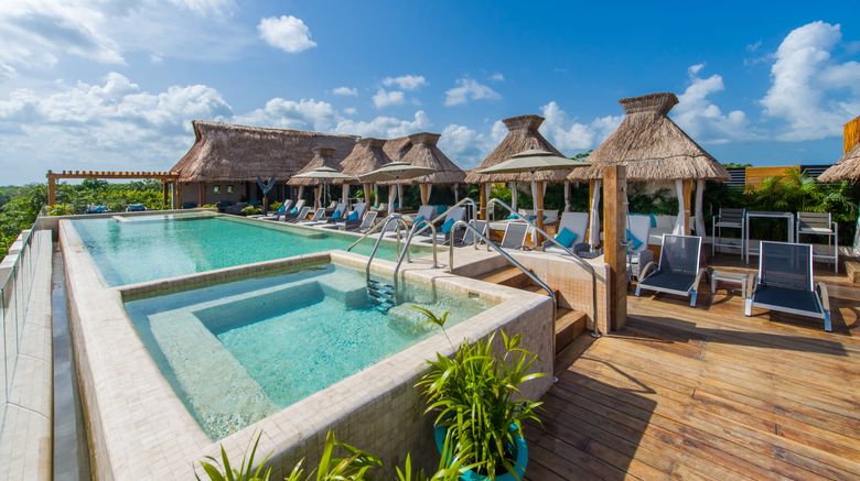 <b>Naay Tulum Curamoria Collection Pool</b>. Images powered by <a href="https://www.leonardoworldwide.com/" title="Leonardo Worldwide" target="_blank">Leonardo</a>.