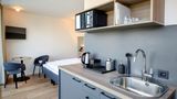 Go Hotel City Room