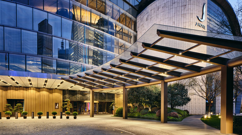 <b>J Hotel Shanghai Tower Exterior</b>. Images powered by <a href="https://www.leonardoworldwide.com/" title="Leonardo Worldwide" target="_blank">Leonardo</a>.