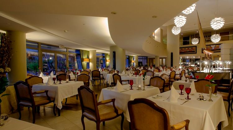 Hotel Royal Savoy Restaurant