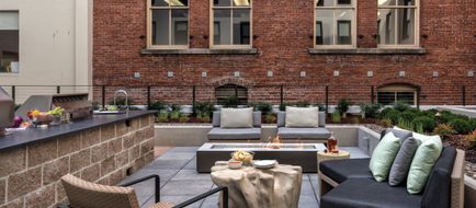 WorldMark Portland – Waterfront Park Exterior
