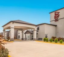 Red Roof Inn & Suites Lake Charles Exterior