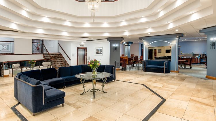 Copthorne Hotel Effingham Gatwick Lobby