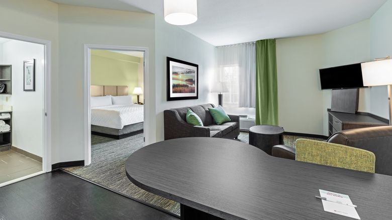 <b>Candlewood Suites Hattiesburg Suite</b>. Images powered by <a href="https://www.leonardoworldwide.com/" title="Leonardo Worldwide" target="_blank">Leonardo</a>.