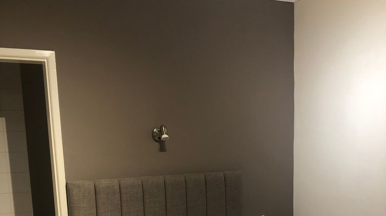<b>The Rugby Hotel Room</b>. Images powered by <a href="https://www.leonardoworldwide.com/" title="Leonardo Worldwide" target="_blank">Leonardo</a>.