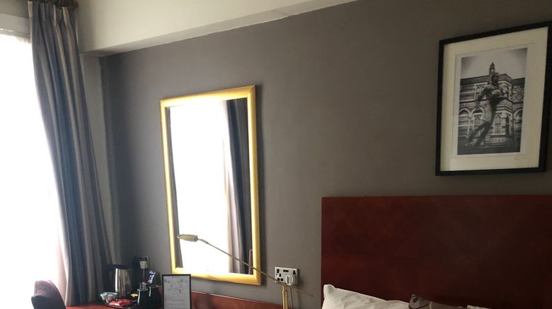 <b>The Rugby Hotel Room</b>. Images powered by <a href="https://www.leonardoworldwide.com/" title="Leonardo Worldwide" target="_blank">Leonardo</a>.