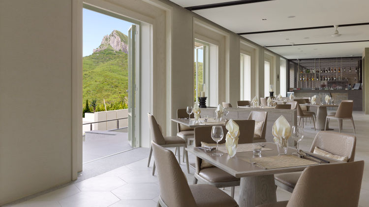 Gloria Manor Restaurant