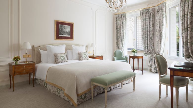 <b>Hotel Le Bristol Room</b>. Images powered by <a href=https://www.travelagewest.com/Hotels/Paris/