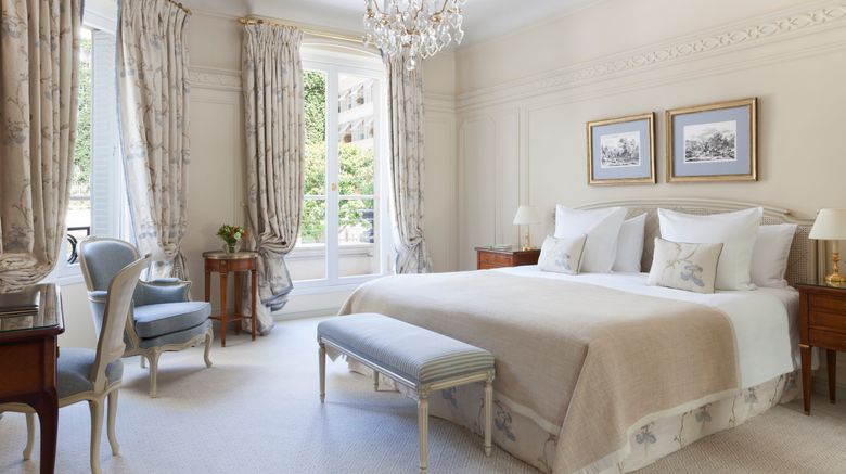 <b>Hotel Le Bristol Room</b>. Images powered by <a href=https://www.travelagewest.com/Hotels/Paris/
