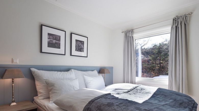 <b>Strand Hotel Fevik Room</b>. Images powered by <a href="https://www.leonardoworldwide.com/" title="Leonardo Worldwide" target="_blank">Leonardo</a>.