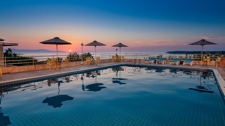 Creta Vitalis Pool