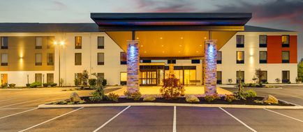 Holiday Inn Express Hotel & Suites-Troy Exterior