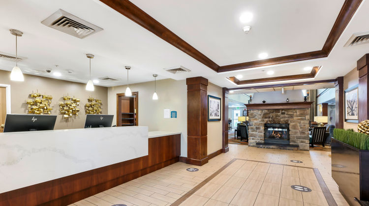 Staybridge Suites Lobby
