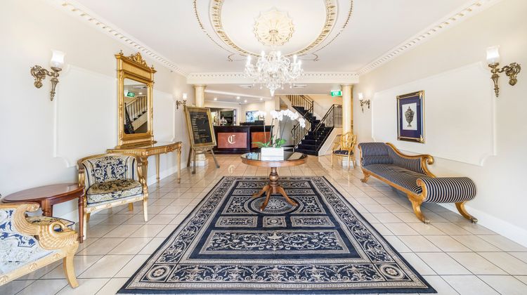Canterbury International Hotel Lobby