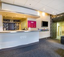 OYO Flagship Brentwood Lobby