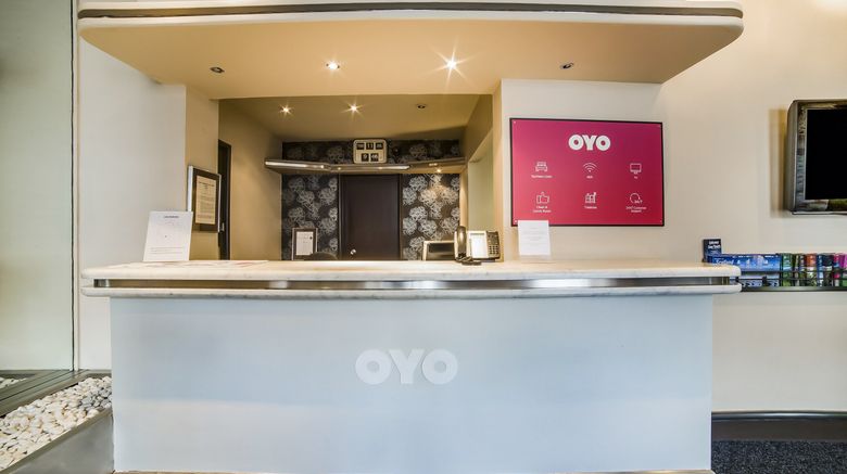<b>OYO Flagship Brentwood Lobby</b>. Images powered by <a href="https://www.leonardoworldwide.com/" title="Leonardo Worldwide" target="_blank">Leonardo</a>.